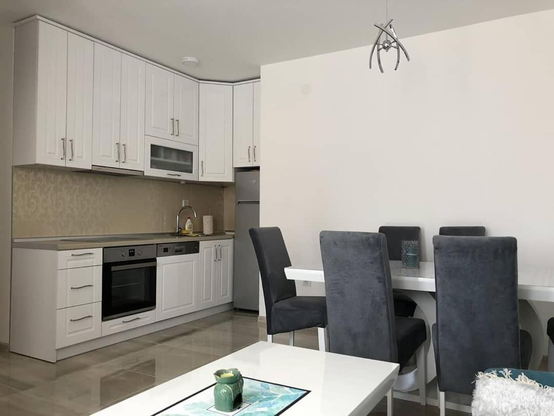 Apartman Sims Bijeljina Exterior photo